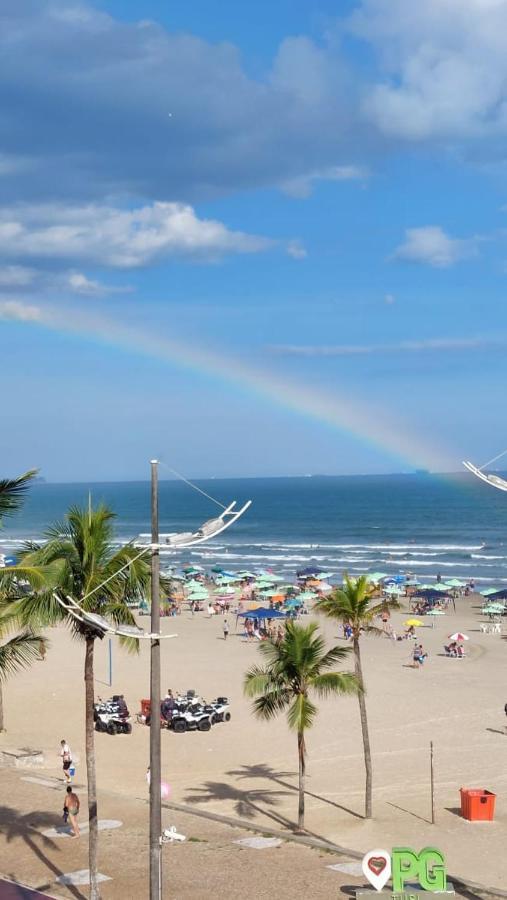 Apto Pe Na Areia Com Vista Para O Mar E Wifi Praia Grande  Exterior photo